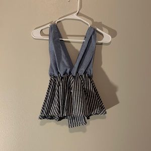 Crossed back flowy crop top